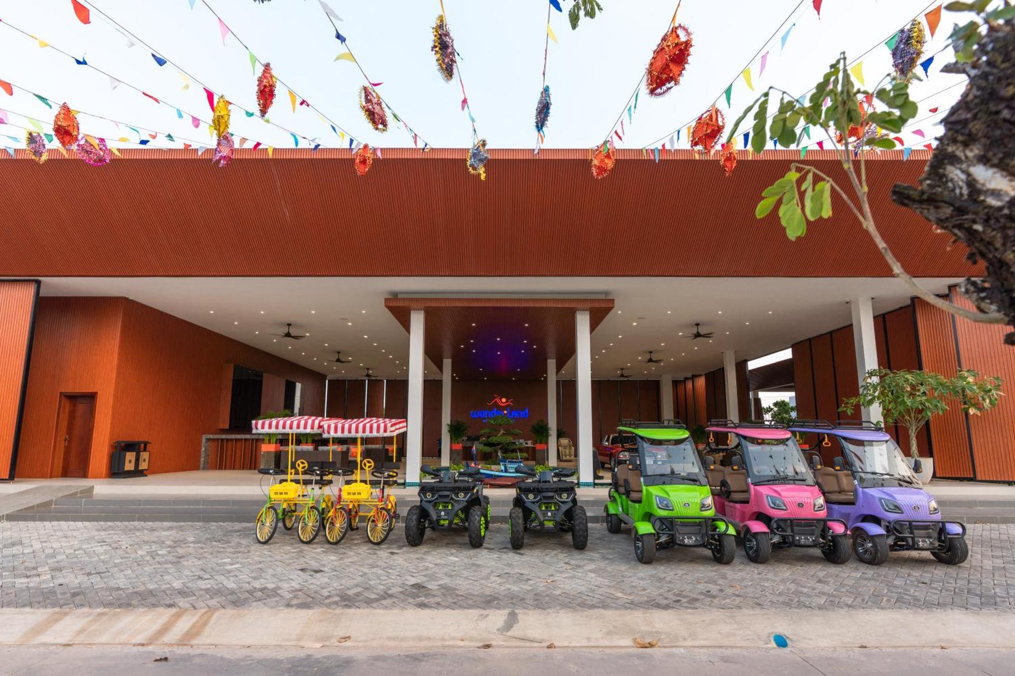 Wonderland Suites And Resort Sihanoukville Esterno foto